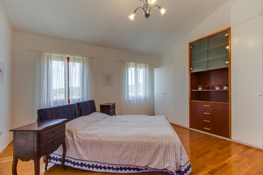 Villa Alma Veli Losinj Ngoại thất bức ảnh